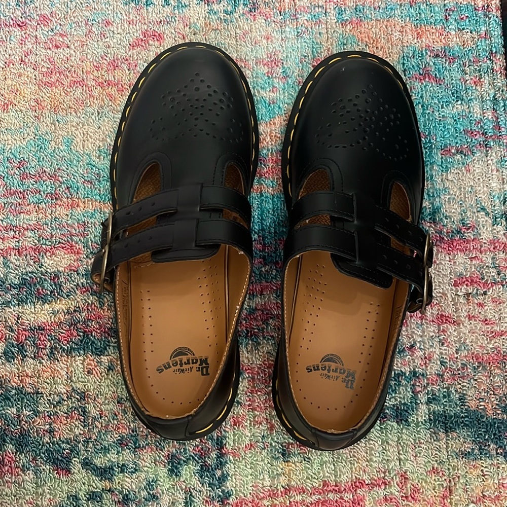 Size 7 Black Mary Jane Dr. Martens. Also part of the AirWair collection.